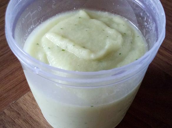 Kohlrabibrei mit Huhn