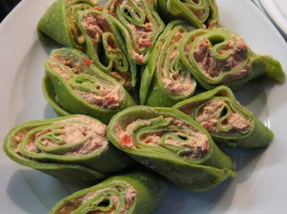 Basilikum-Tomaten-Crêpes