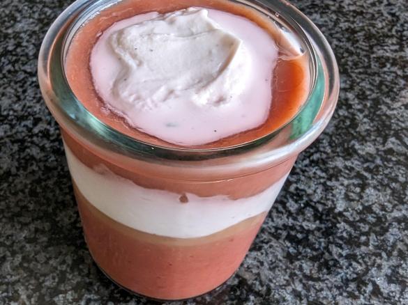 Rhabarber-Erdbeer-Traum