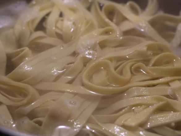 Pasta aus Dinkelmehl