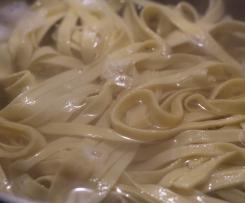 Pasta aus Dinkelmehl