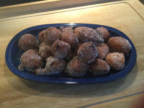 Apfel-Birnen-Krapfen