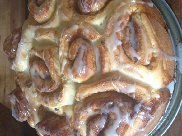 Zimtschnecken (Cinnamon Rolls von Cynthia Barcomi)