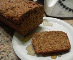 Variation von Vollkornbrot Roggen/Dinkel
