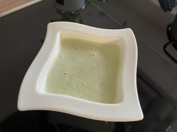 Zucchinicremesuppe