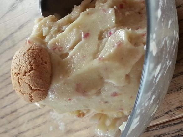 Eis "Apfel-Amarettini-Nicecream"