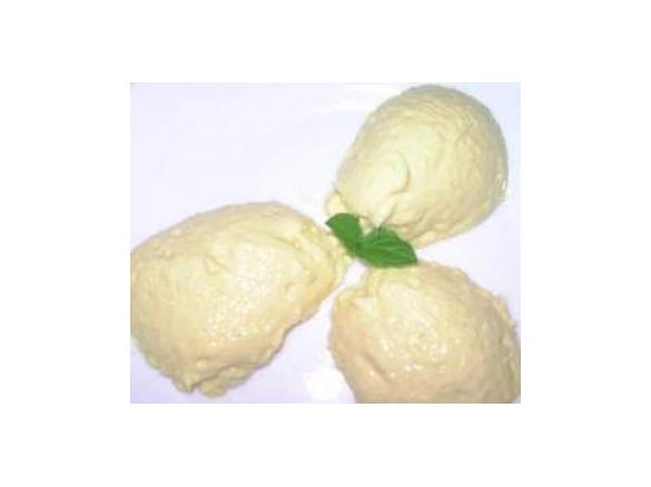 Limetten-Joghurt Mousse mit weißer Schokolade