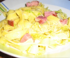 Wirsing mit Nudeln (schnelles Rezept)