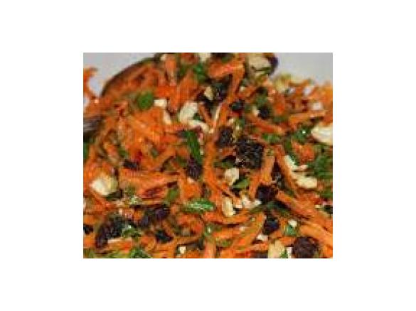 Rohkostsalat mit Rucola und Karotten