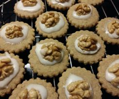 Mürbe Walnussplätzchen