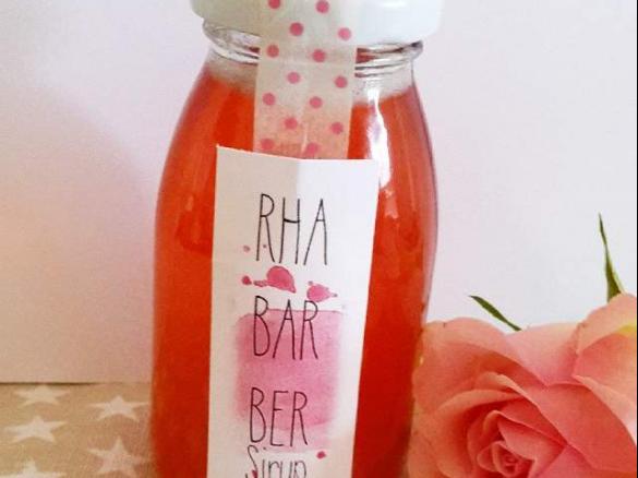 Rhabarber-Sirup