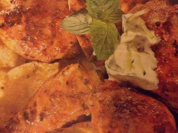Tandoori-Chicken mit Gurken-Raita