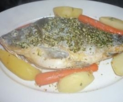 Karpfen mit Kartoffeln und Meerretichsoße