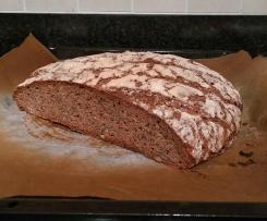 Vollkornbrot (Weizen, Dinkel, Roggen)
