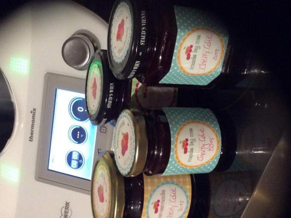 Cherry-Coke Marmelade (Kirschmarmelade mit Colagewürz)