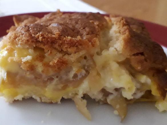 Apfelkuchen mit Vanillepudding