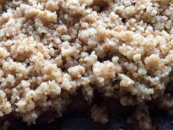 Weihnachtliches-Kirsch-Crumble 