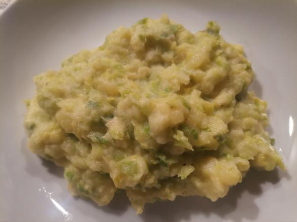 Kartoffel-Rosenkohl-Stampf