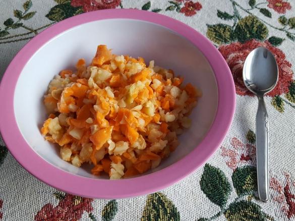 Apfel-Möhren-Salat