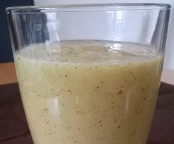 Scharfer Ingwer Kiwi Bananen Apfel Smoothie Saft Shake