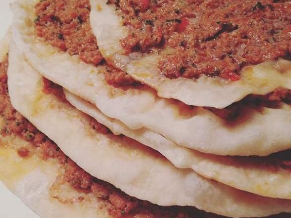 Bestes Lahmacun - türkische Pizza