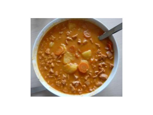 Möhren-Kartoffel-Eintopf mit Wienerle