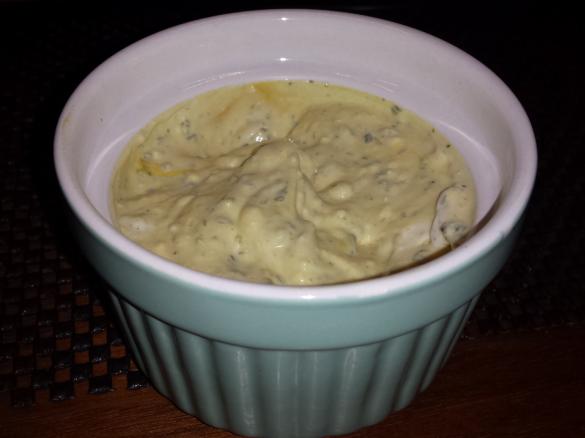 gelber Feta-Dip