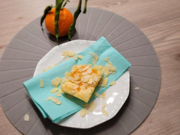 Schmandkuchen mit Mandarinen