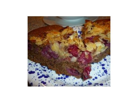 Kirschkuchen schwarz  aus dem Bayerischen TM-Kochbuch 