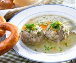 Leberknödel Suppeneinlage