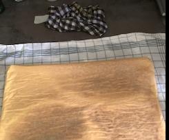 Erdbeer-Sahne-Biskuit-Rolle   (Wirklich gelingsicher!!!)