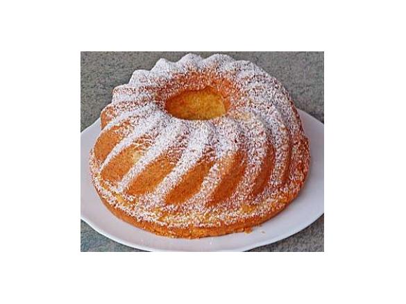 Gugelhupf mit Eierlikör