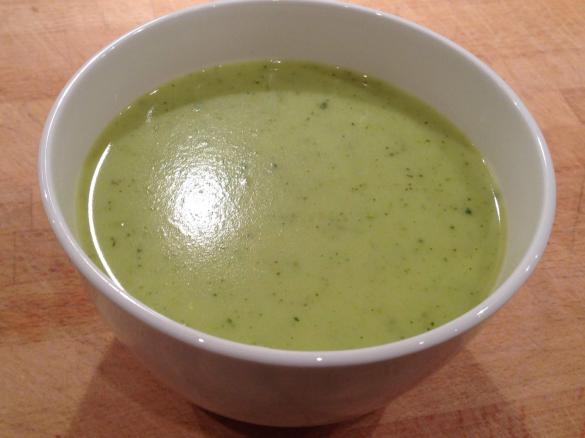 Zucchini-Kartoffel Creme Suppe - Zucchinisuppe