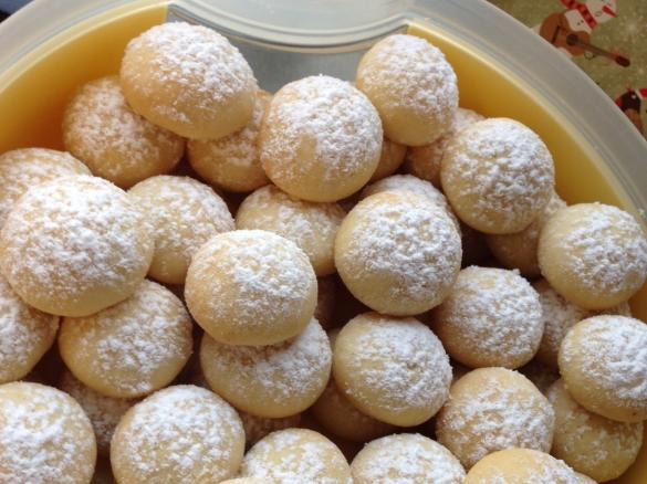 Dinschen's Vanillekugeln (ohne Ei) super einfach und schnell