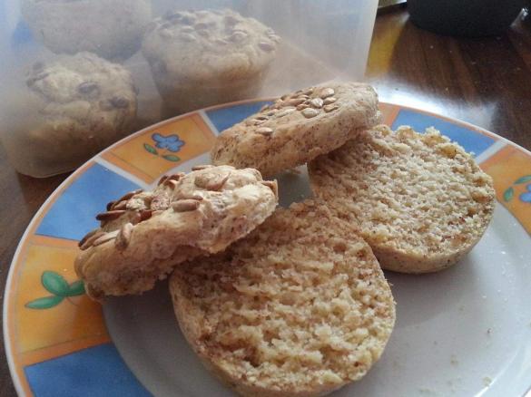 Brötchen (glutenfrei) in Muffinform