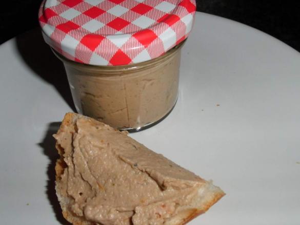 Auberginen-Brotaufstrich vegetarisch/vegan