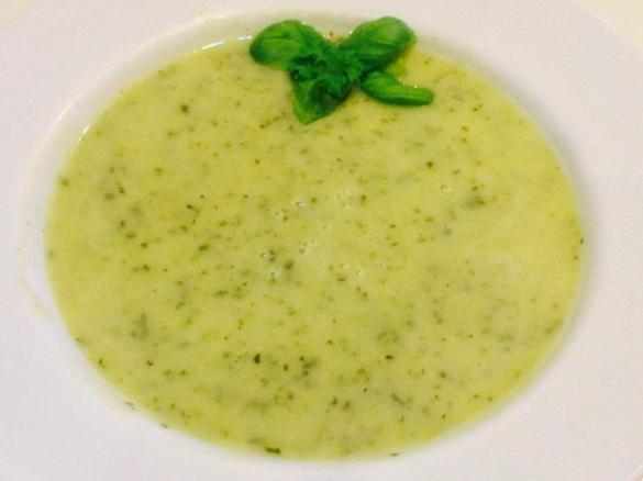 Zuchinicremesuppe Low Carb