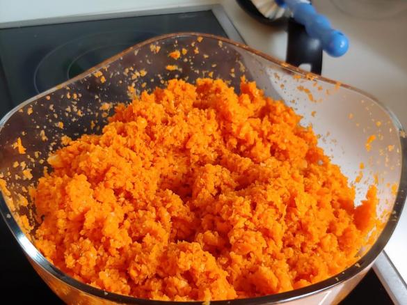 Karottensalat auf Koreanische Art