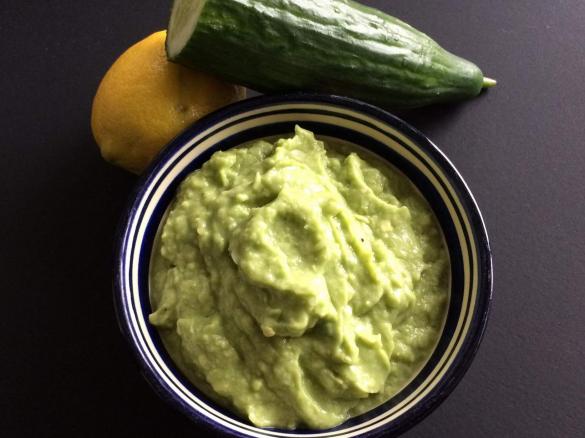 Guacamole mit Gurke