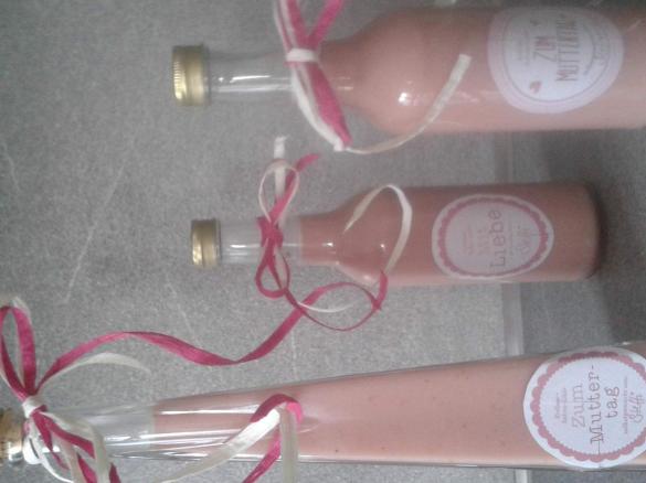 Erdbeer- Vanille-Likör