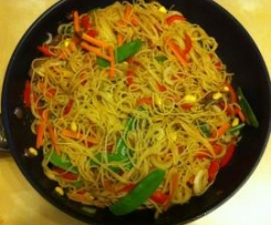 Chinesische Nudelpfanne