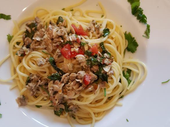 Gerrys Venusmuscheln vereint mit köstlichen Koriander-Spaghetti