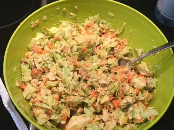 Spitzkohl Walnuss Salat