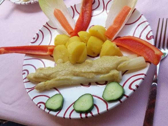 Vegane Sauce für Spargel, anderes Gemüse und Aufläufe