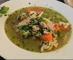 Hühnersuppe