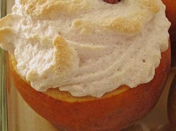 Bratäpfel mit Baiserhaube