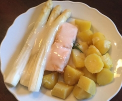 Lachs mit Spargel und Kartoffeln, glutenfrei,all in one
