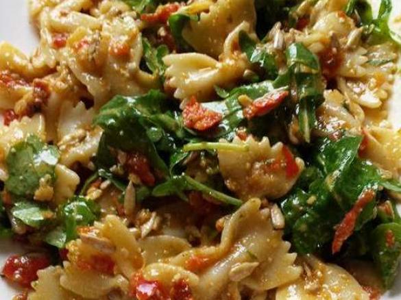 Vegetarischer Nudelsalat Italia