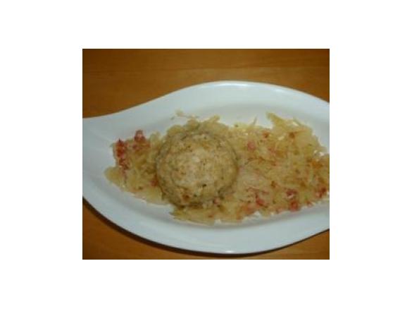 Specksemmelknödel mit Kraut " Hüttengaudi all in one "