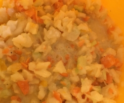 Schneller Rohkostsalat mit Kohlrabi, Karotte, Paprika und Joghurtdressing